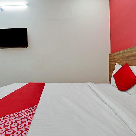Hotel O Lavish Stay Sururnagar Luaran gambar