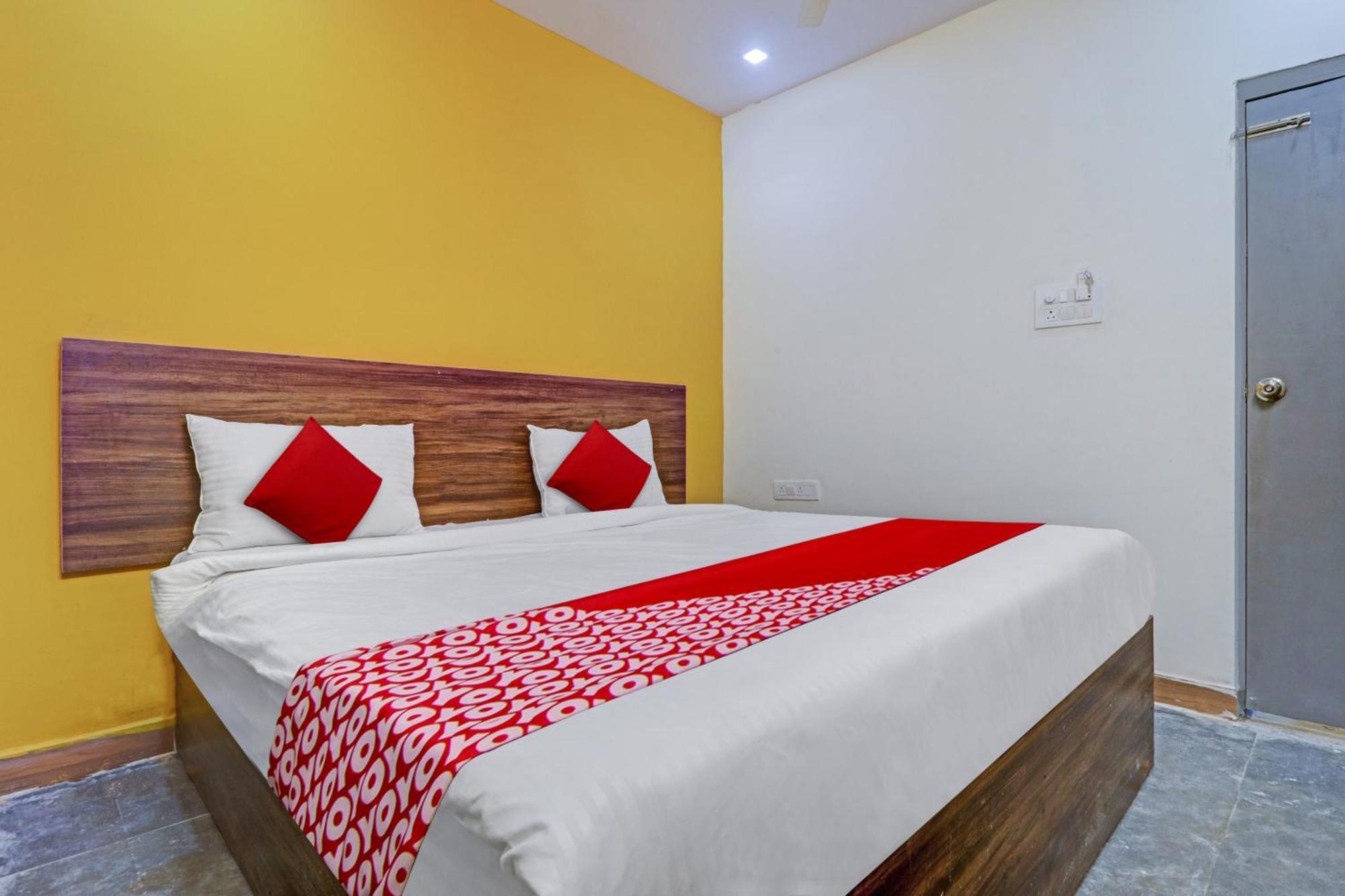 Hotel O Lavish Stay Sururnagar Luaran gambar