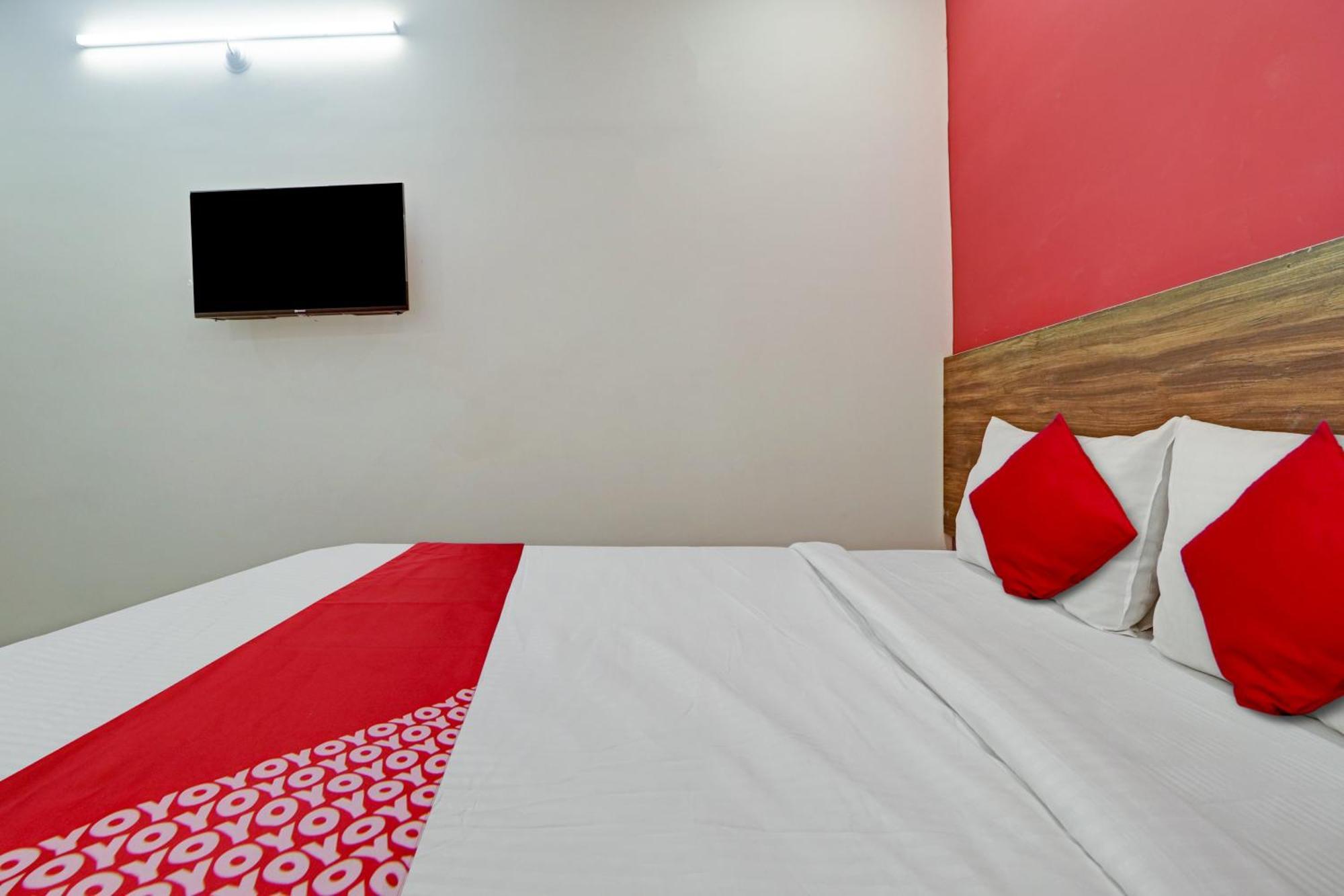 Hotel O Lavish Stay Sururnagar Luaran gambar